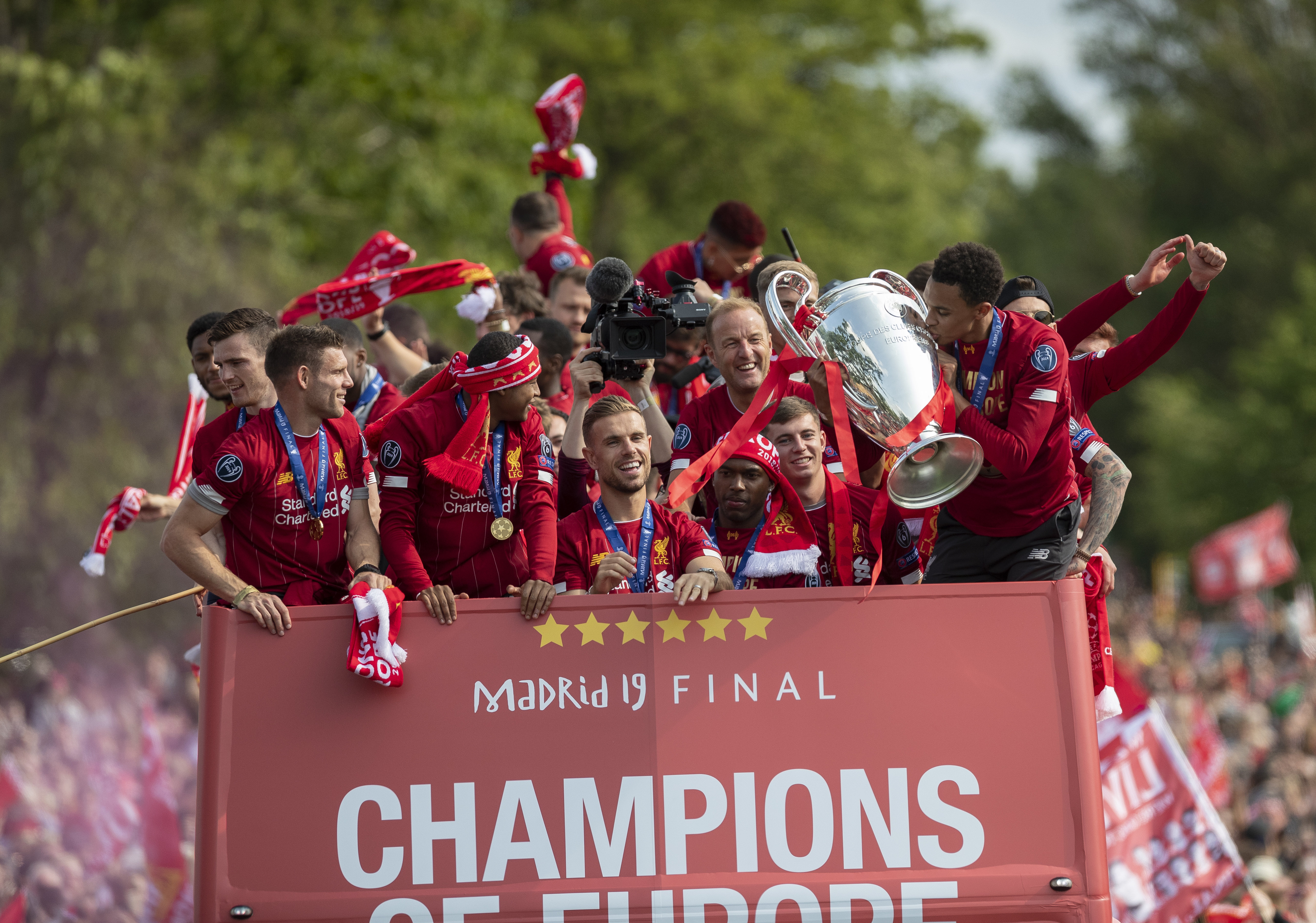 上赛季场均22.5分7.3篮板！山西官宣迪亚洛回归球队（迪亚洛回归山西男篮：上季场均22.5分7.3篮板）