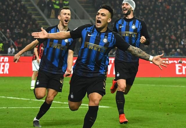 意媒：国米中卫帕拉西奥斯想要重返前东家里瓦达维亚独立（意媒：国米后卫帕拉西奥斯有意回归老东家里瓦达维亚独立）