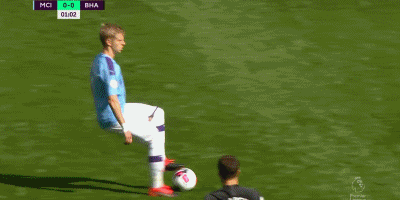 荷甲半场：特伦斯考建功，鹿特丹斯巴达暂0-1海伦芬（荷甲半场战报：特伦斯考破门，鹿特丹斯巴达暂0比1落后海伦芬）