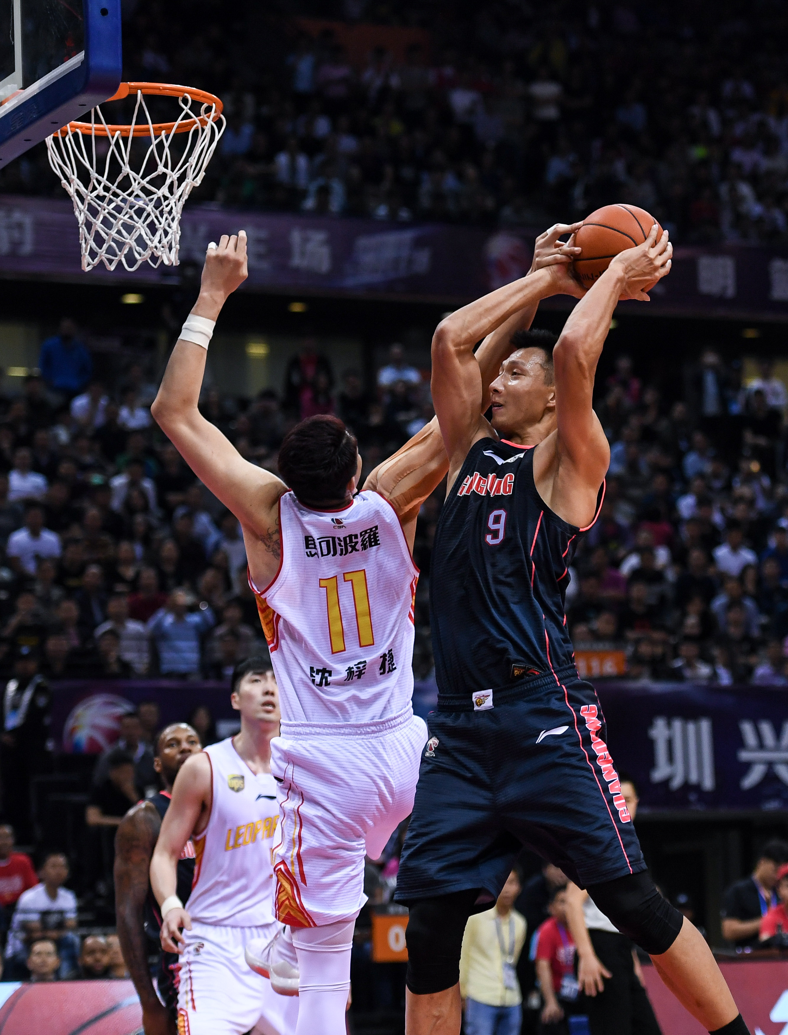 德转列米兰双雄最贵11人阵容：劳塔罗、莱奥、普利希奇领衔（德转公布米兰城双雄身价最高11人阵容：劳塔罗、莱奥、普利希奇压阵）