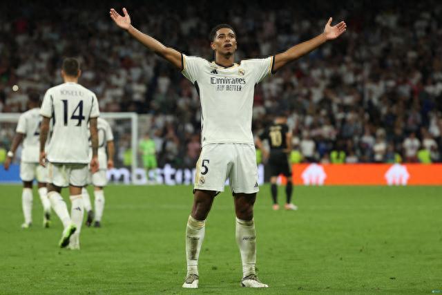 洛卡特利：我们得承担责任，我们必须进世界杯也必须做得更多（洛卡特利：责任在肩，必须晋级世界杯，也要做得更好）