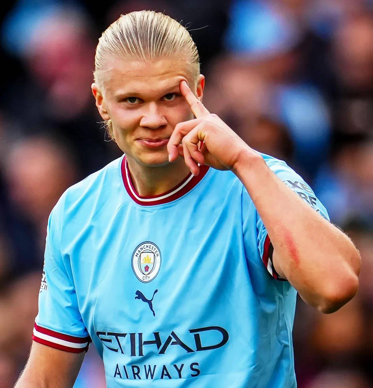 东契奇三双再升级打破联盟纪录（东契奇再攀三双新高，刷新联盟纪录）