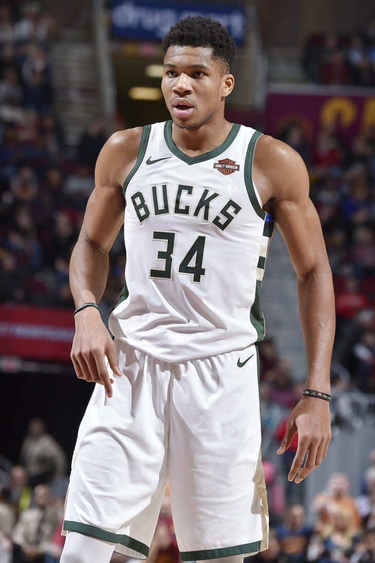 米体：国米看上刘易斯-弗格森，球员身价不低于3000万欧（米兰体育报：国米有意刘易斯-弗格森，估值至少3000万欧元）