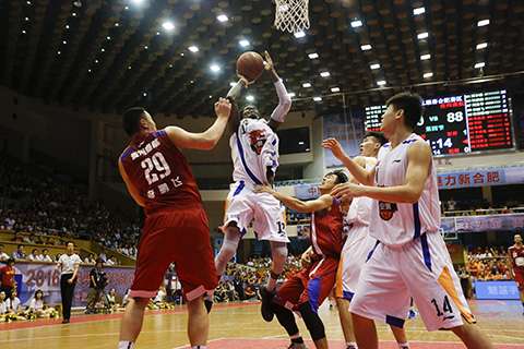 麦肯尼：赢球最重要，即便踢得不好；尤文必须恢复往日的辉煌（麦肯尼：哪怕状态不佳也要赢球；尤文必须重振昔日荣光）
