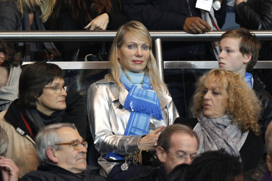 本泽马：皇马如今没有能指出问题的领袖，前场巨星们缺少牺牲（本泽马直言：皇马缺少敢指出问题的领袖，前场巨星缺乏牺牲精神）