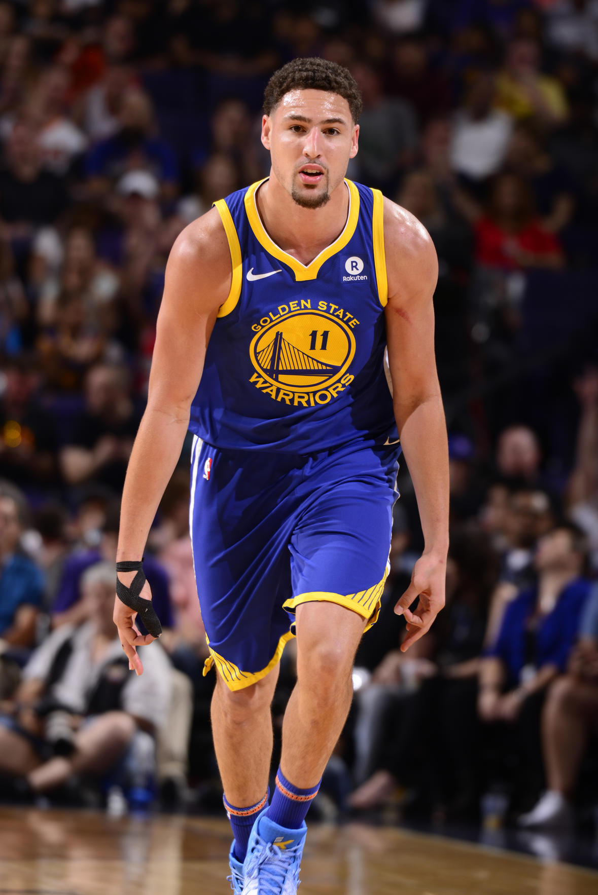 罗马vs乌迪内斯：洛伦佐-佩莱格里尼、克里斯坦特首发，扎尼奥洛、布克萨出战（罗马迎战乌迪内斯：洛伦佐-佩莱格里尼、克里斯坦特先发，扎尼奥洛与布克萨出战）