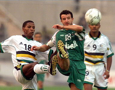 拉齐奥公布战国米名单：扎卡尼、佩德罗在列，6名球员缺阵（拉齐奥战国米名单出炉：扎卡尼、佩德罗入选，6人缺阵）